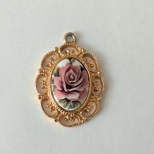 Vintage Gold Pendant with Pink Rose